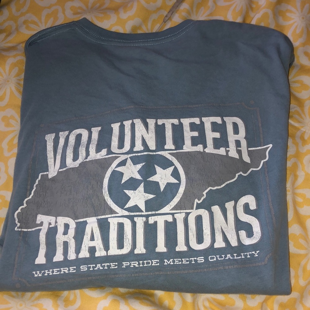 Volunteer Traditions long sleeve ⭐️